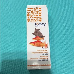 Interactive Captivating Fish for Cats - Orange NWT rechargeable
